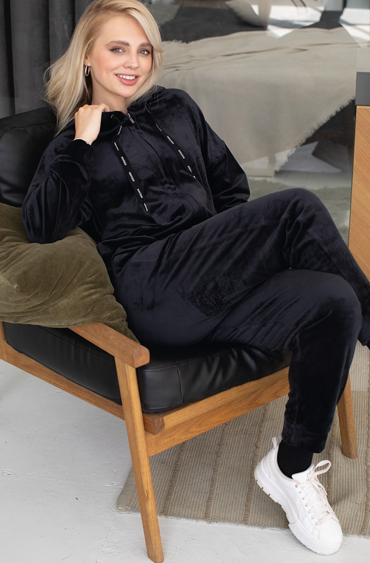 Home suit for women Naviale LH503-01 Velour black-image
