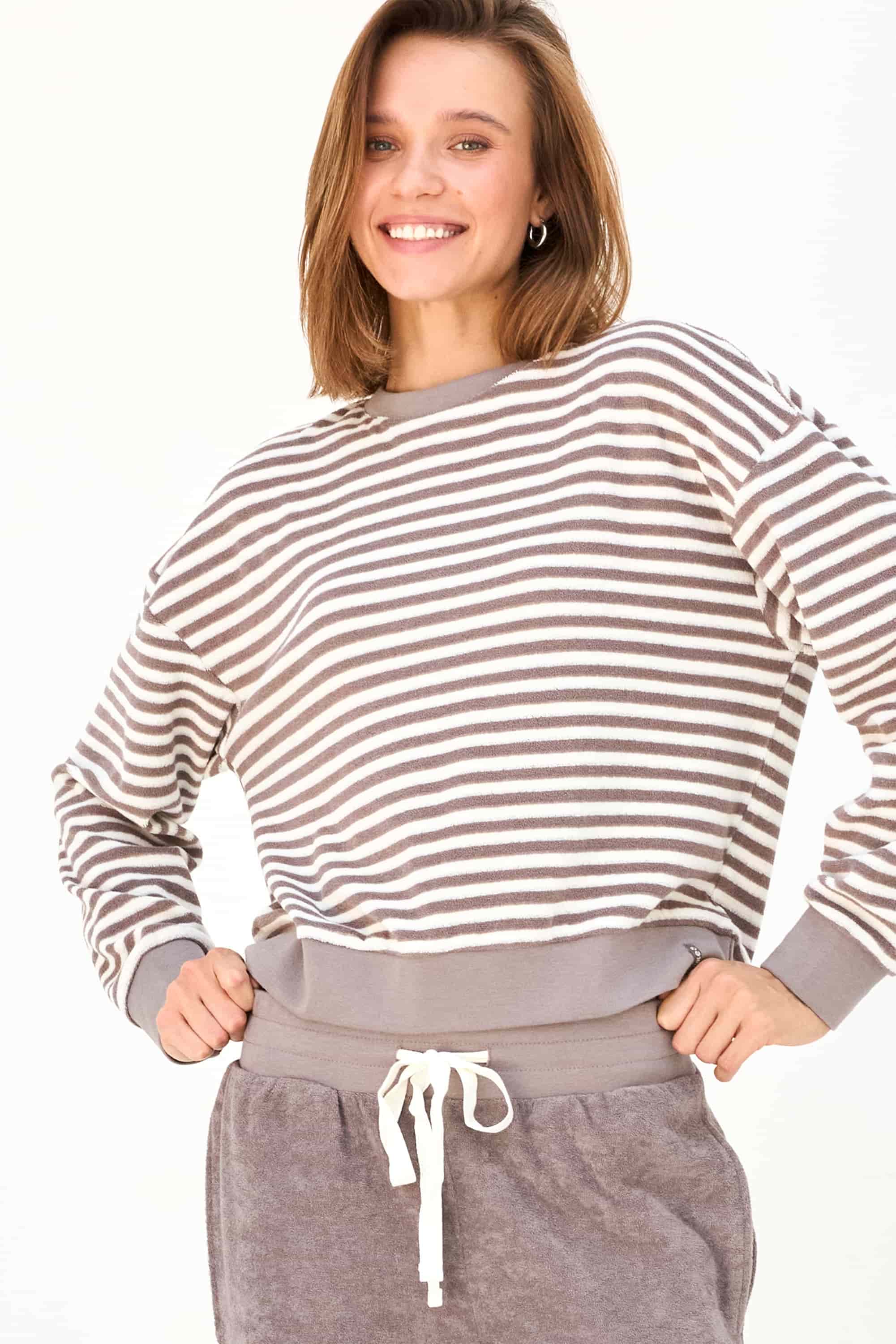Sweatshirt for women Naviale LH340-09 Karpaty fungi-image